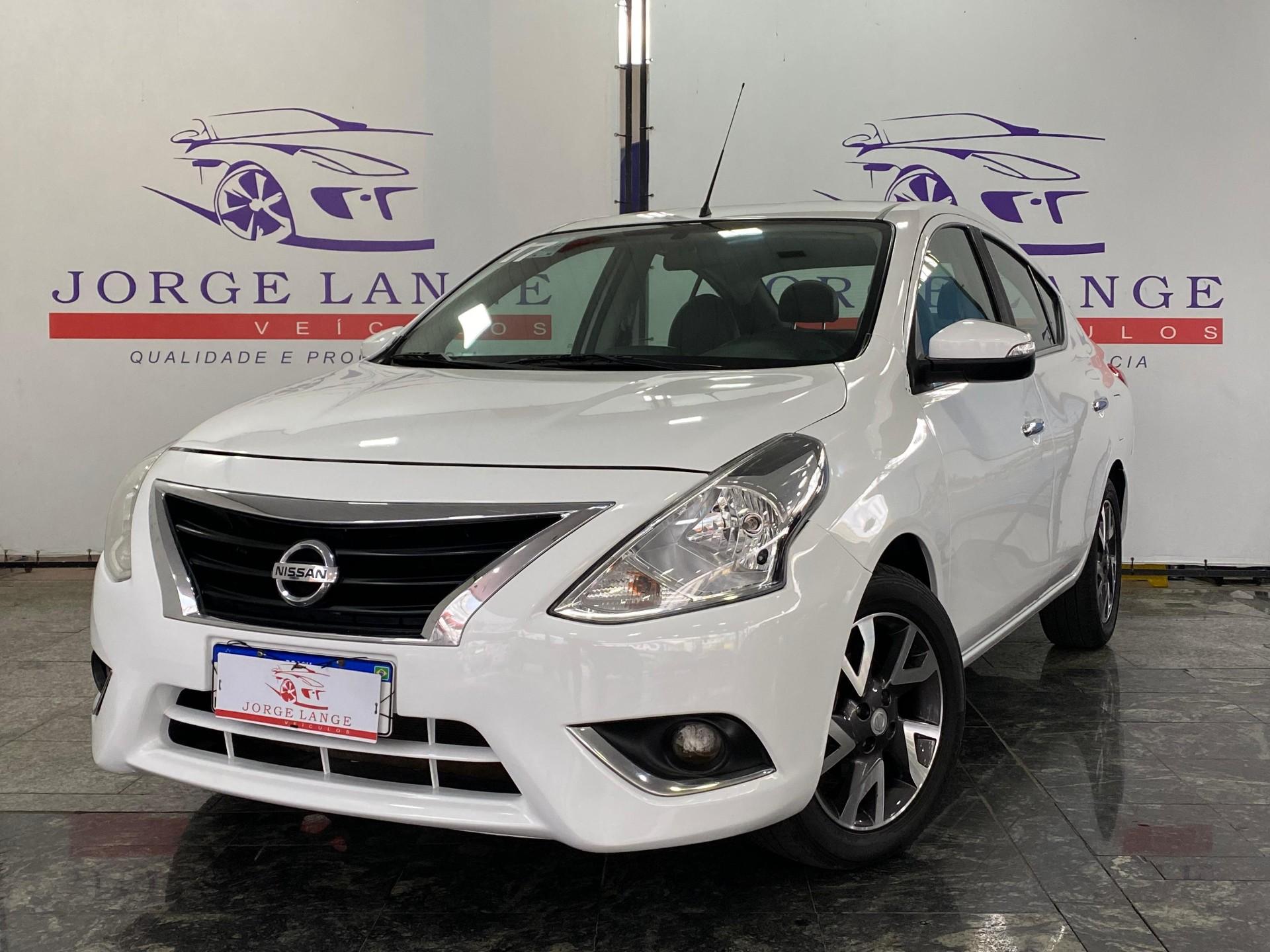 Nissan Versa 16SL CVT 2017