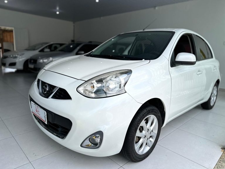 Nissan March SV 1.0 12V Flex 5p  2015